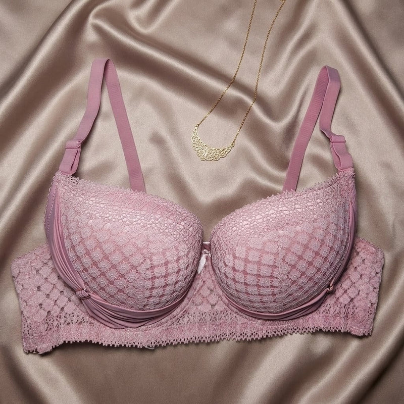 Aura Bloom: Sculpted Lace Intimate Set - Arosha