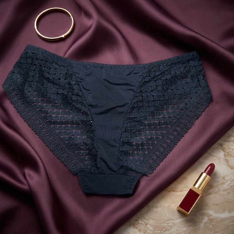 Aura Bloom: Sculpted Lace Intimate Set - Arosha