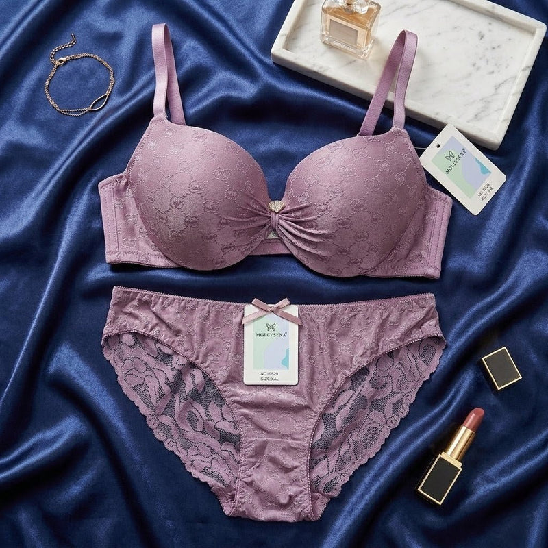 Heart - Embellished Jacquard Padded Lingerie Set - Arosha